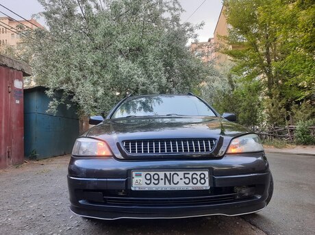 Opel Astra 1998