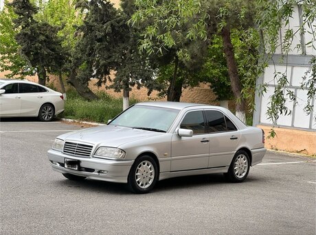 Mercedes C 200 1998