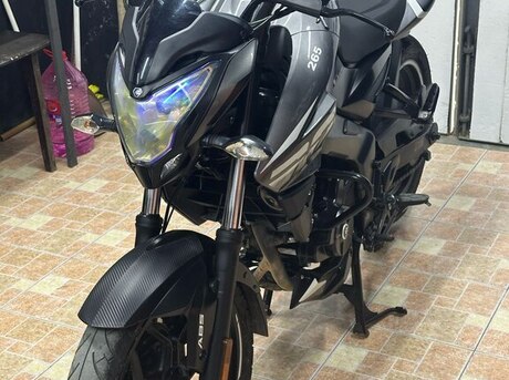 Bajaj Pulsar NS 200 2024