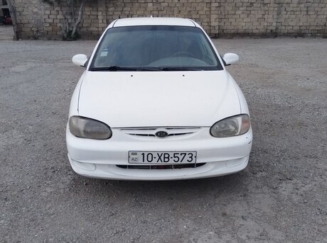 Kia Sephia 2000