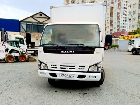 Isuzu NPR 66 L