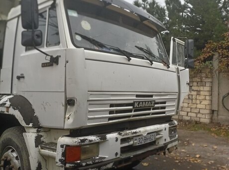 KamAz 6520 2012
