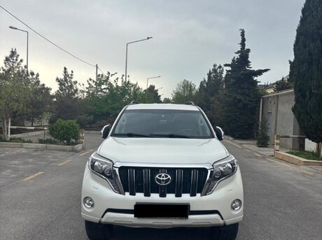 Toyota Land Cruiser Prado 2014
