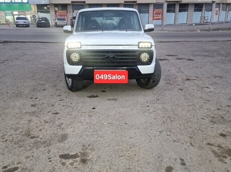 LADA (VAZ) Niva 2013