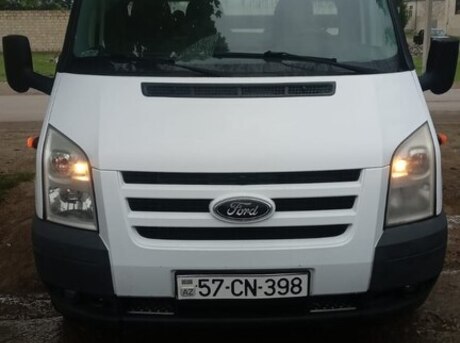 Ford Transit 2010