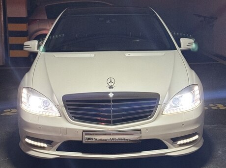 Mercedes S 500 2011