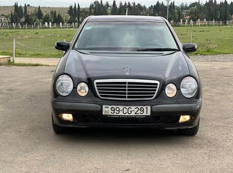Mercedes E 270 2001