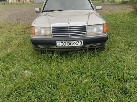 Mercedes 190 1990