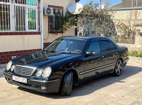 Mercedes E 270 2001
