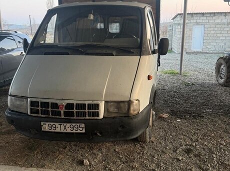GAZ 330200 2005