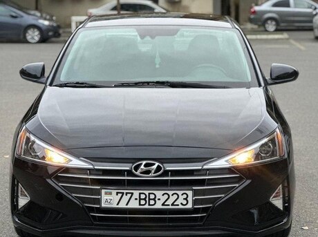 Hyundai Elantra 2019