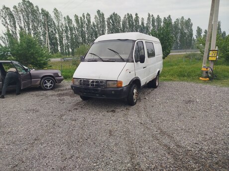 GAZ 2705 1998