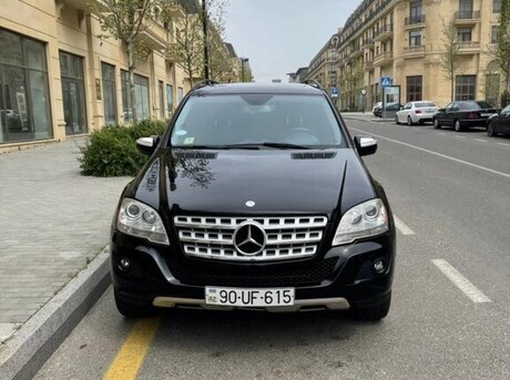 Mercedes ML 350 4MATIC 2010