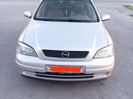 Opel Astra 2003