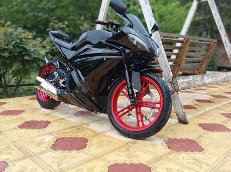 Yamaha  2014