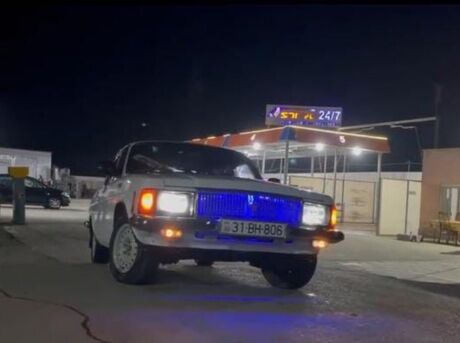 GAZ 3102 1998