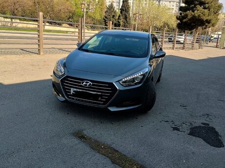 Hyundai i40 2016