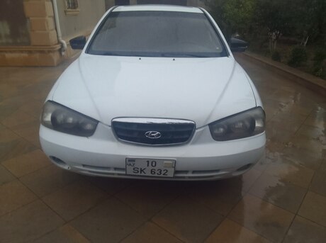 Hyundai Elantra 2003