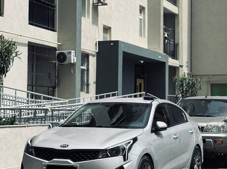 Kia Rio 2021