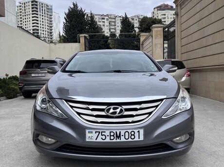 Hyundai Sonata 2011
