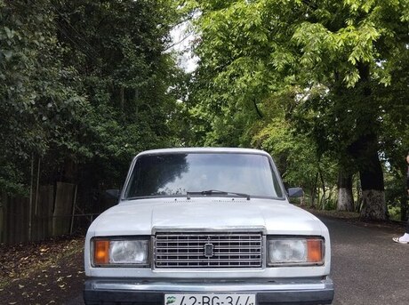 LADA (VAZ) 2107 2001