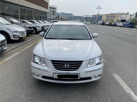 Hyundai Sonata 2009