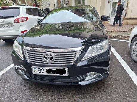 Toyota Camry 2013