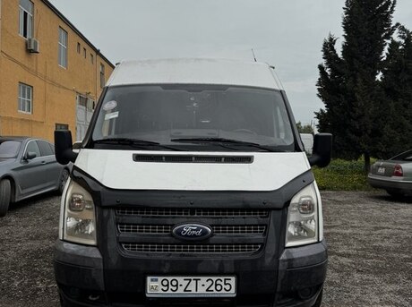 Ford Transit 2012