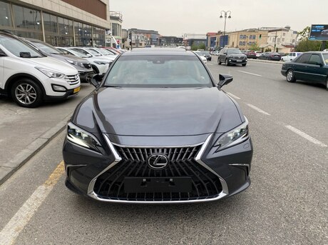 Lexus ES 300h 2024