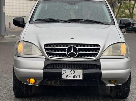 Mercedes ML 320 4MATIC 2000