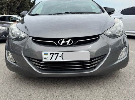 Hyundai Elantra 2013