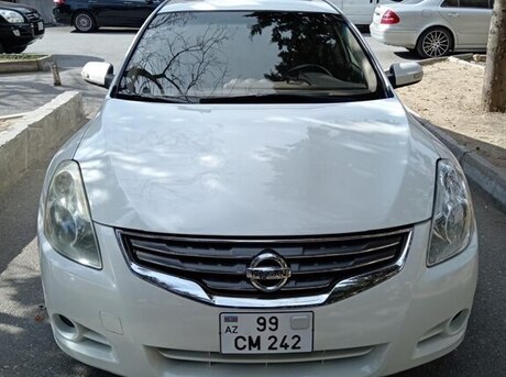 Nissan Altima 2014