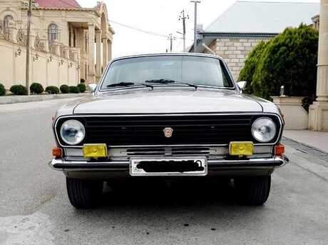 GAZ 24 1990
