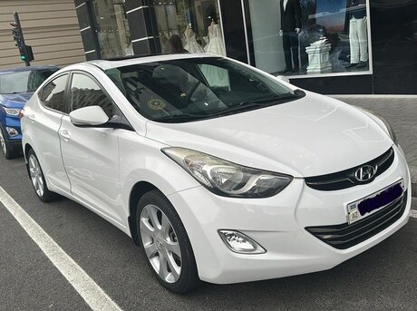 Hyundai Elantra 2013