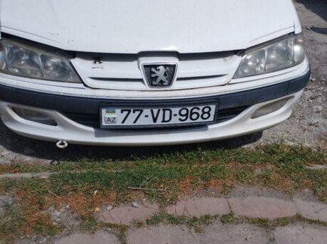 Peugeot 405 2019