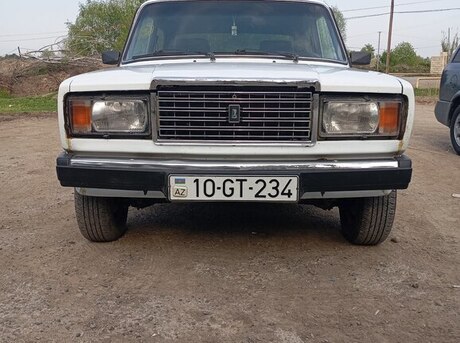 LADA (VAZ) 2107 2000