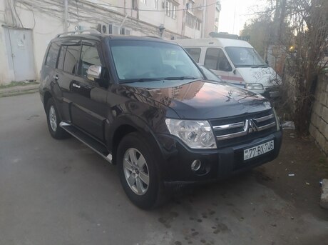 Mitsubishi Pajero 2007