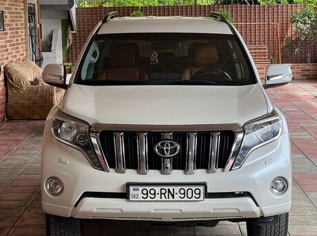 Toyota Land Cruiser Prado 2014