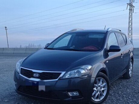 Kia Ceed 2011