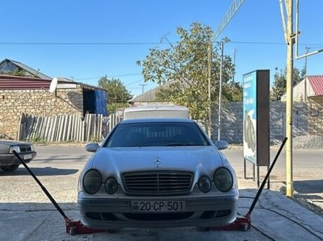 Mercedes CLK 200 2000