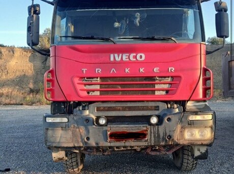 Iveco Trakker