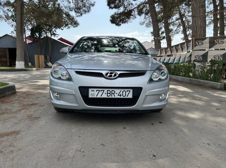 Hyundai i30 2009