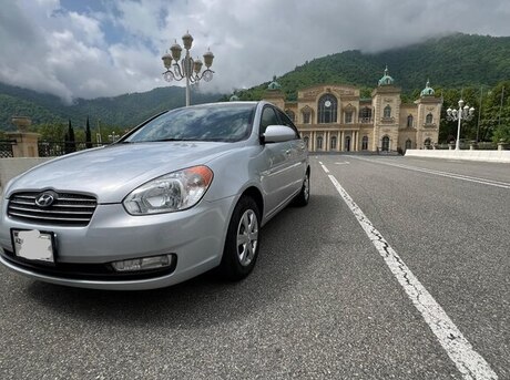 Hyundai Accent 2005