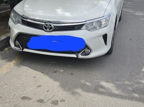 Toyota Camry 2016