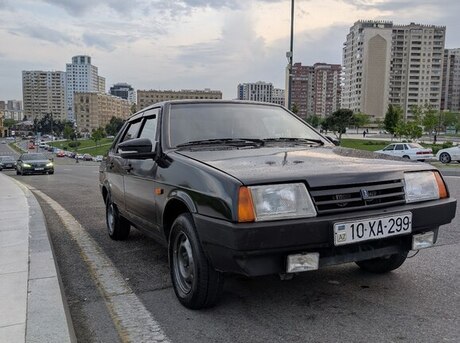 LADA (VAZ) 21099 2004