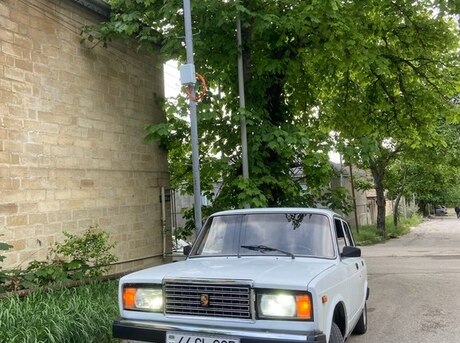 LADA (VAZ) 2107 2010