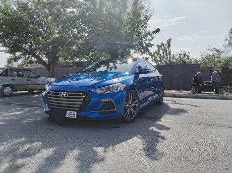 Hyundai Elantra 2017