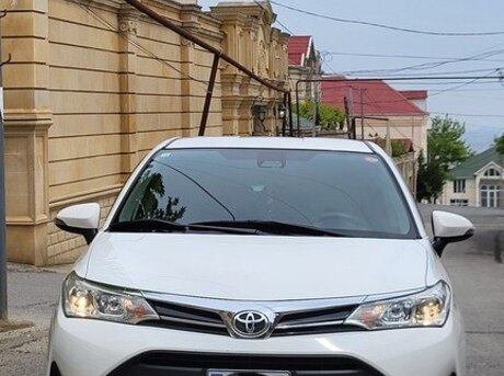 Toyota Corolla Fielder 2018