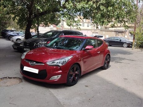 Hyundai Veloster 2011
