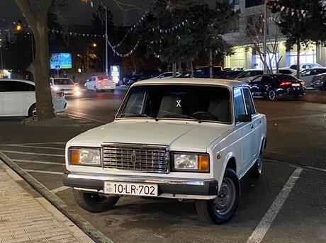 LADA (VAZ) 2107 2003